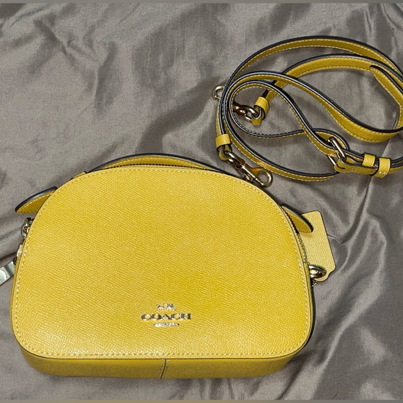 Coach Handbags - Coach Crossbody Bag